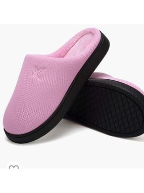 NWT Memory Foam Slippers for Women Slip on Cotton Non-Slip Rubber Size 7.5-8